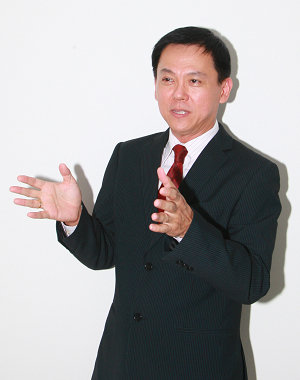 Gilbert Ng（国际管理培训大师）